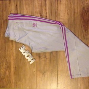💅🏽ADIDAS SWEATPANTS💅🏽
